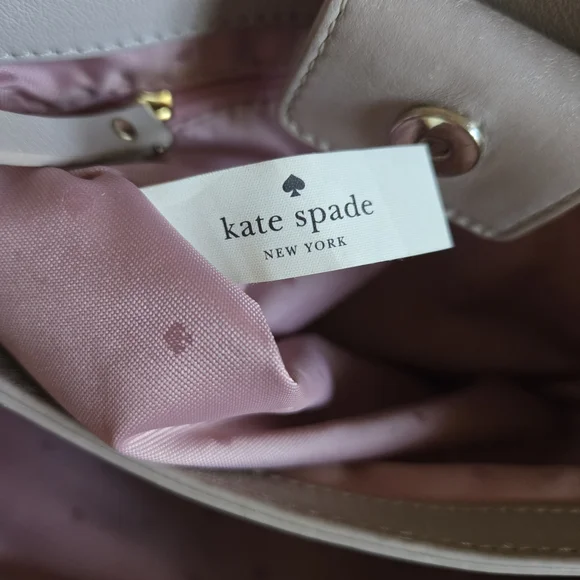 Kate Spade Emerson Caterina Nude Quilted Shoulder Bag/Crossbody In EUC - Picture 13 of 14